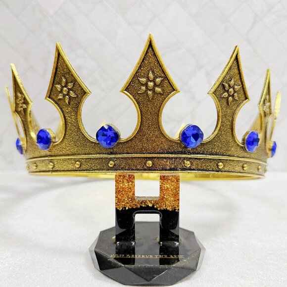 Regal Gold Crown, Royal Renaissance Crown, Medieval Costume, Black Stone Crown - Picture 9 of 9